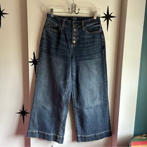 a.n.a Denim Wide Legged Cropped Jeans